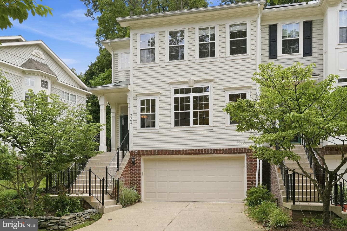 3322 MILLS CROSSING PL