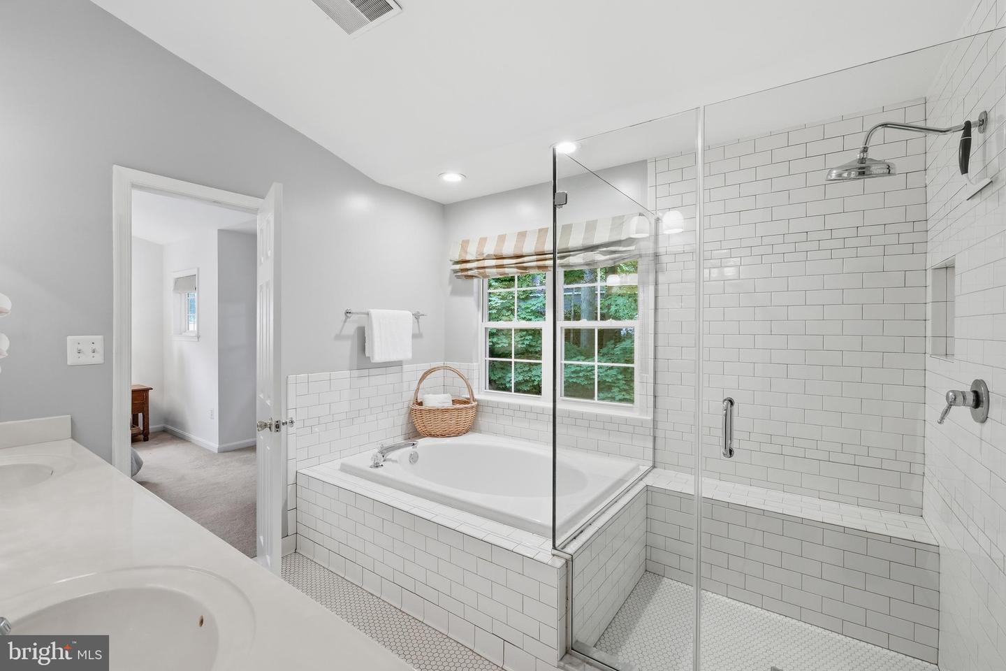 3322 Mills Crossing Pl Property Photo 17