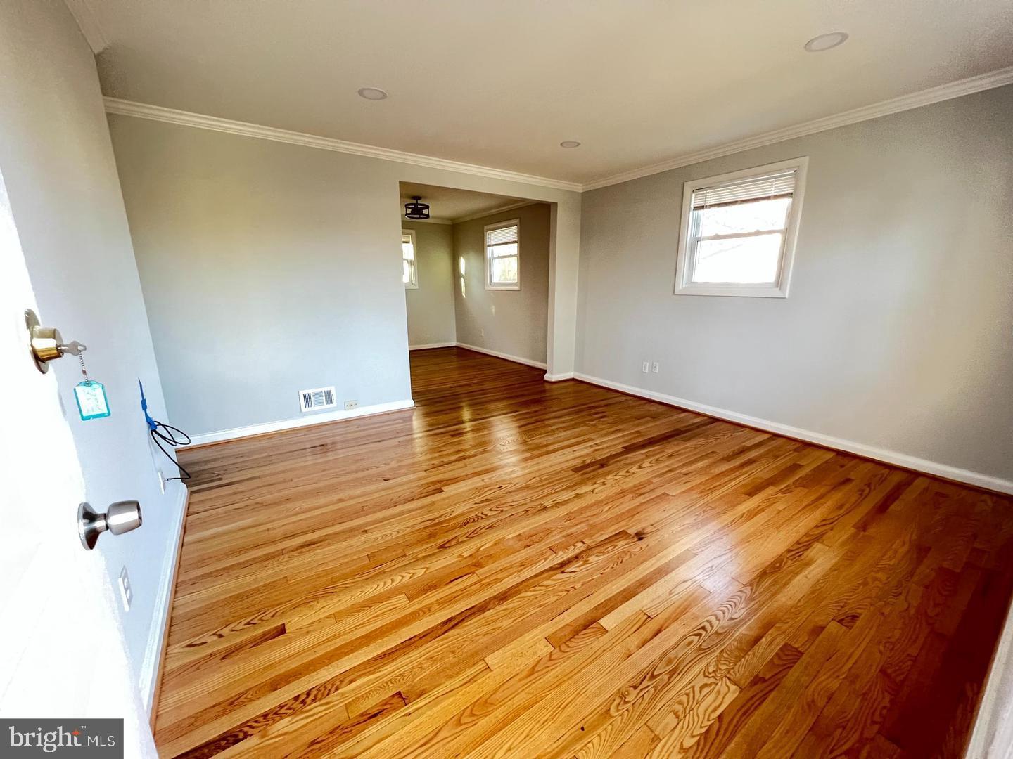 11812 Timber Ln Property Photo 3