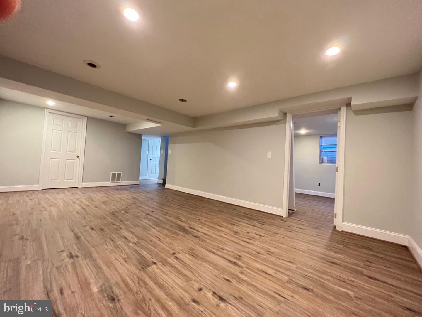 11812 Timber Ln Property Photo 4