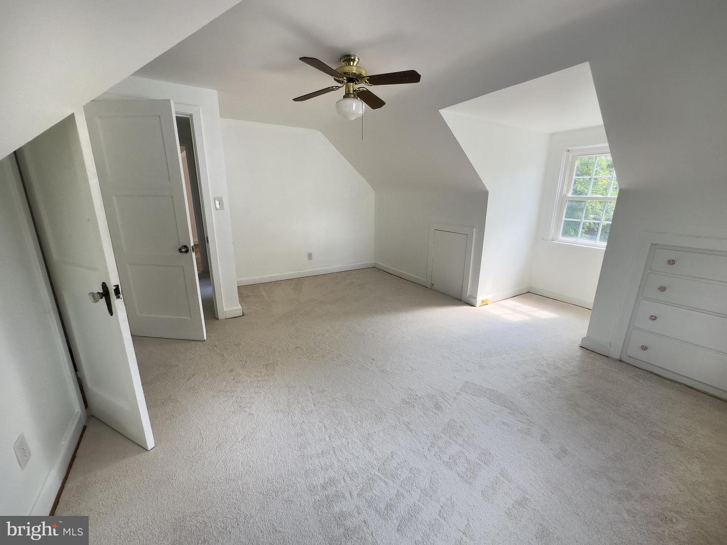 3515 Nimitz Rd Property Photo 11