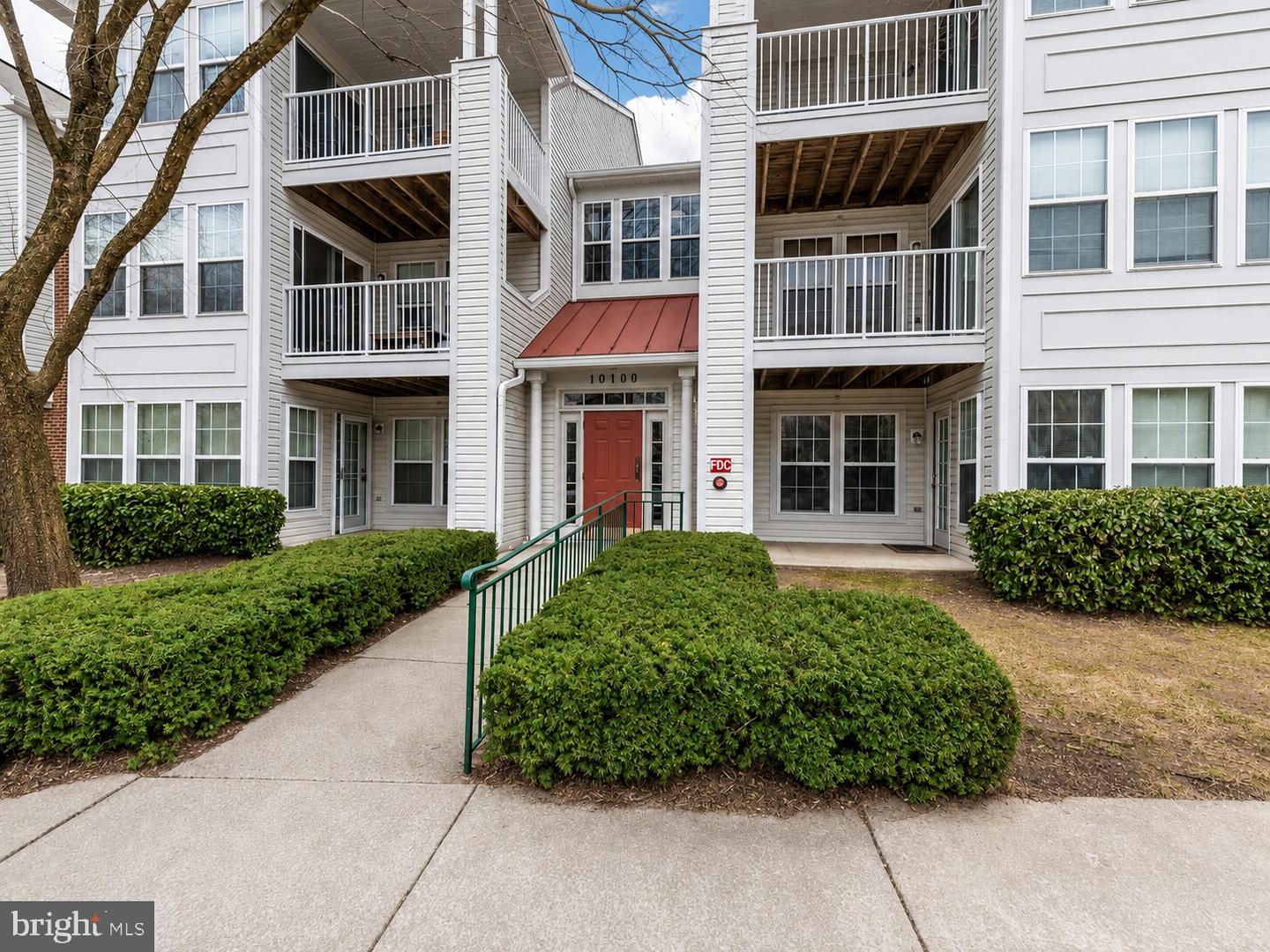 10100 Ridge Manor Ter #k Property Photo 1