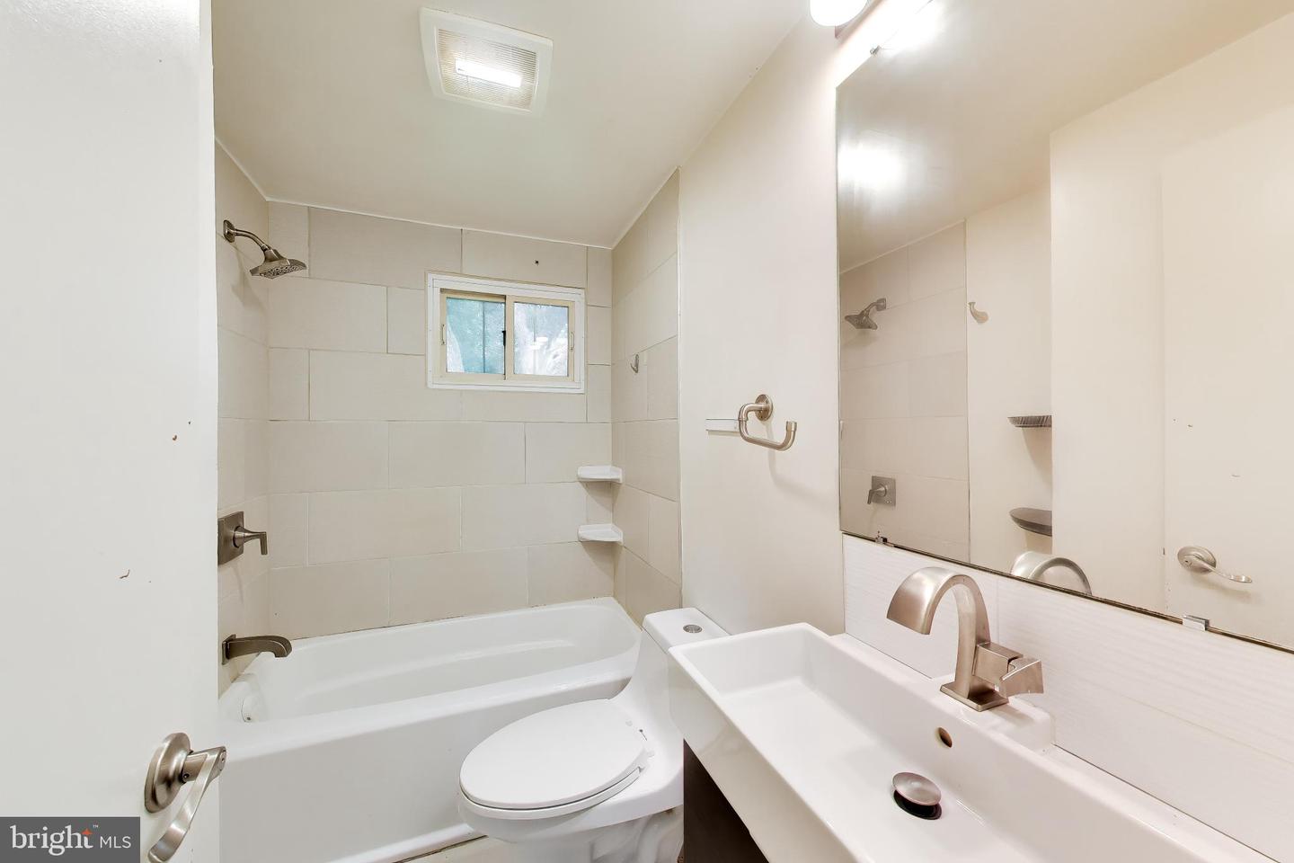 16012 Batson Rd Property Photo 21