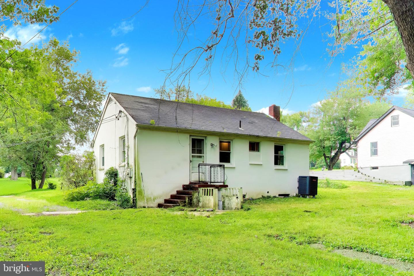 16012 Batson Rd Property Photo 23