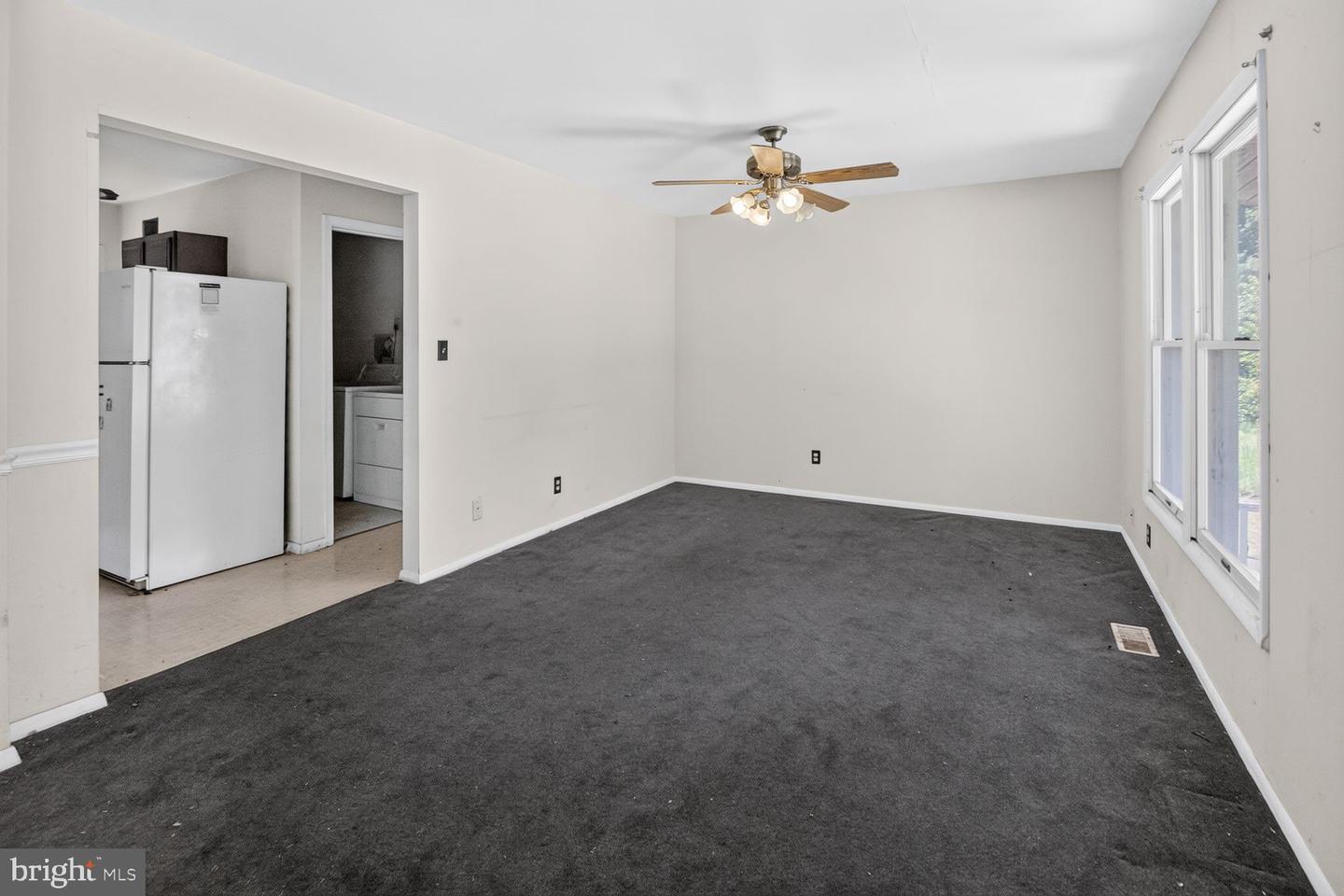 15325 Holly Grove Rd Property Photo 11