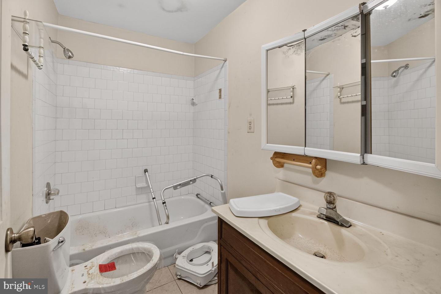 15325 Holly Grove Rd Property Photo 15