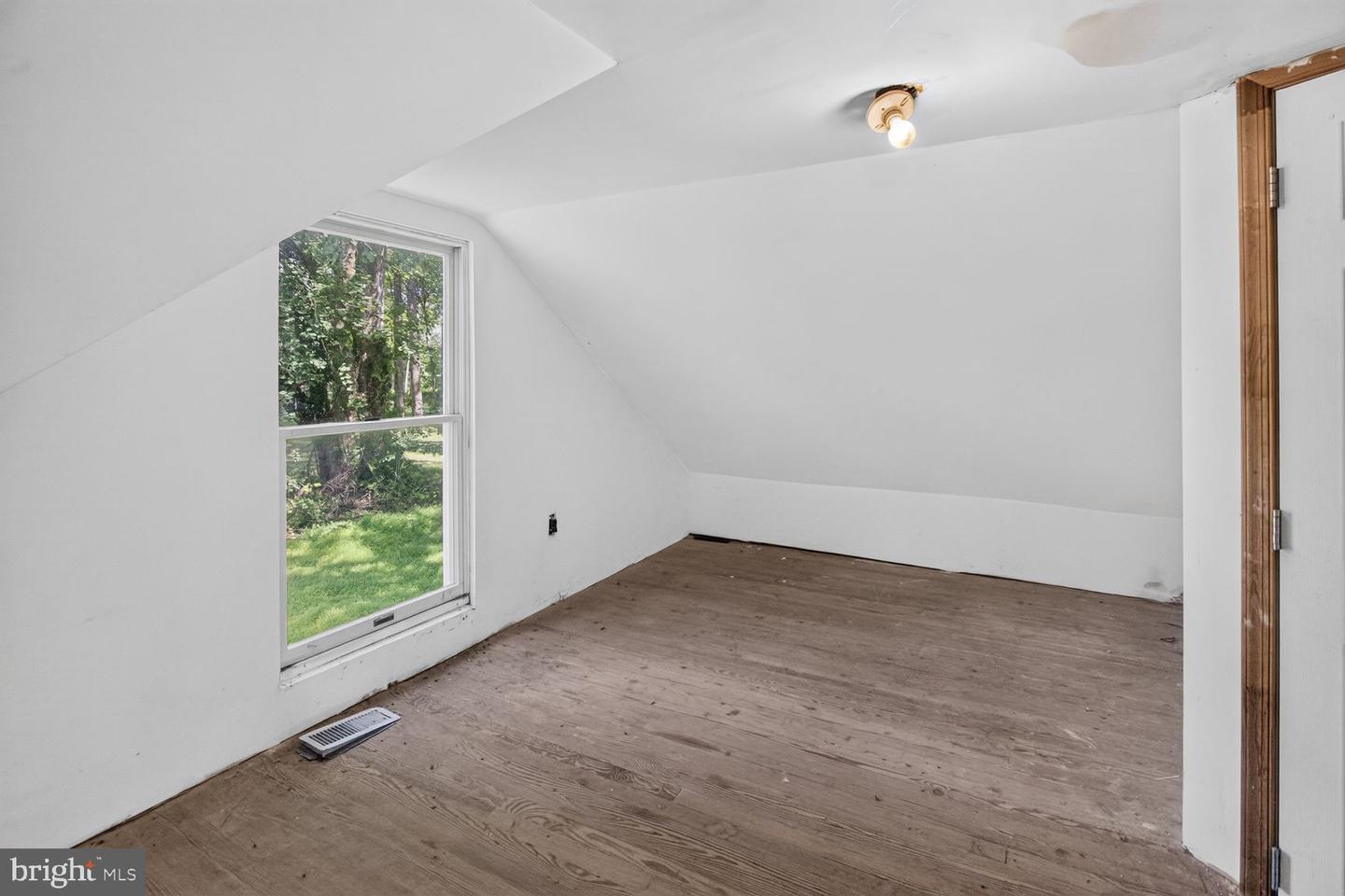 15325 Holly Grove Rd Property Photo 22