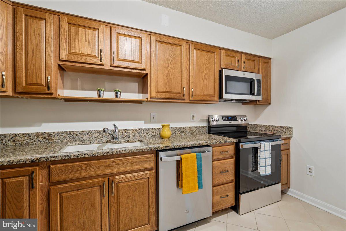 15115 Interlachen Dr #3-901 Property Photo 3