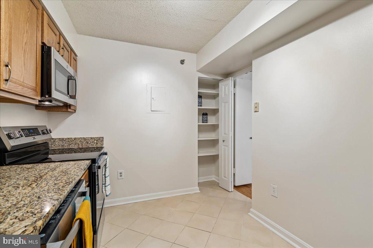 15115 Interlachen Dr #3-901 Property Photo 7