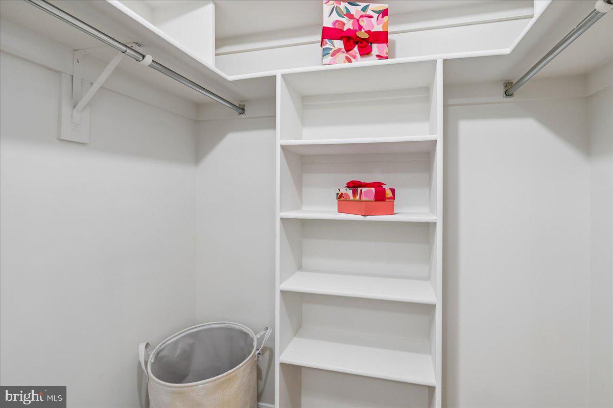 15115 Interlachen Dr #3-901 Property Photo 22