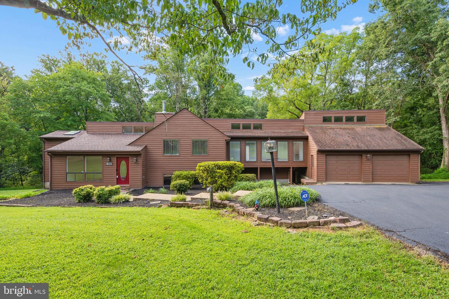 8328 Gue Rd Property Photo 1