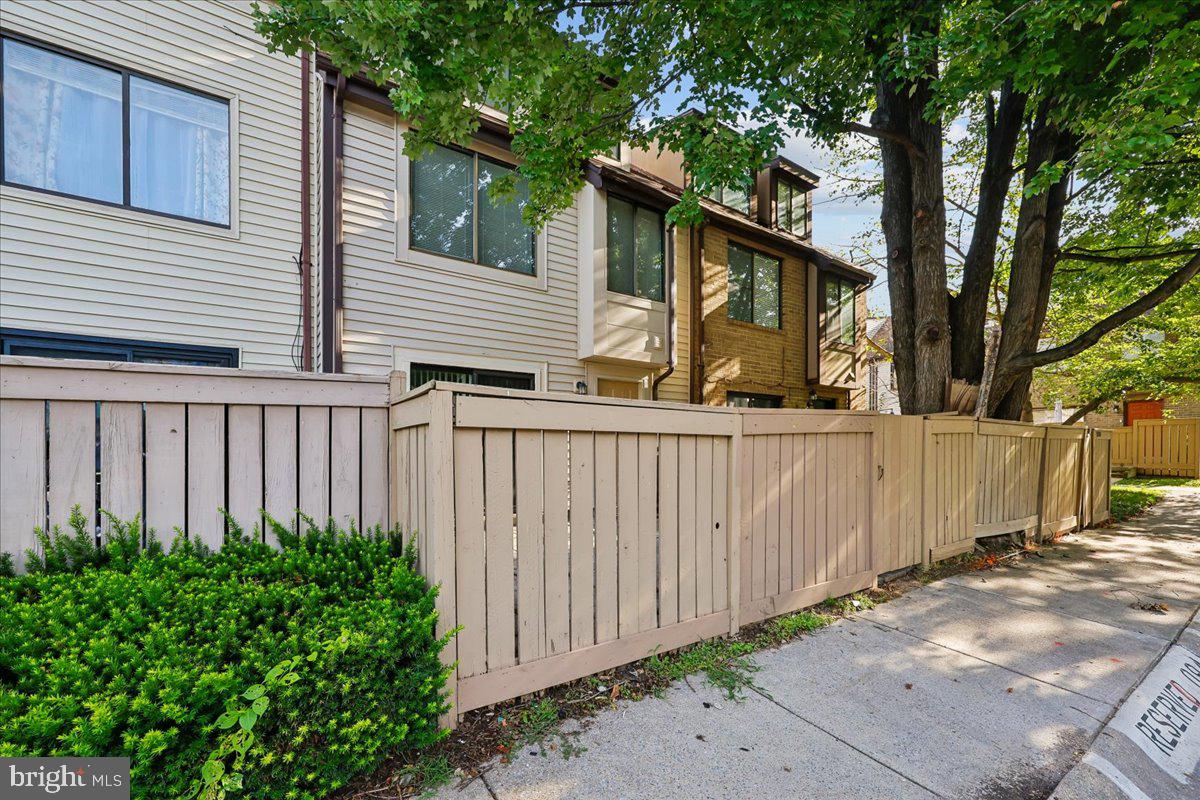9846 Brookridge Ct Property Photo 1