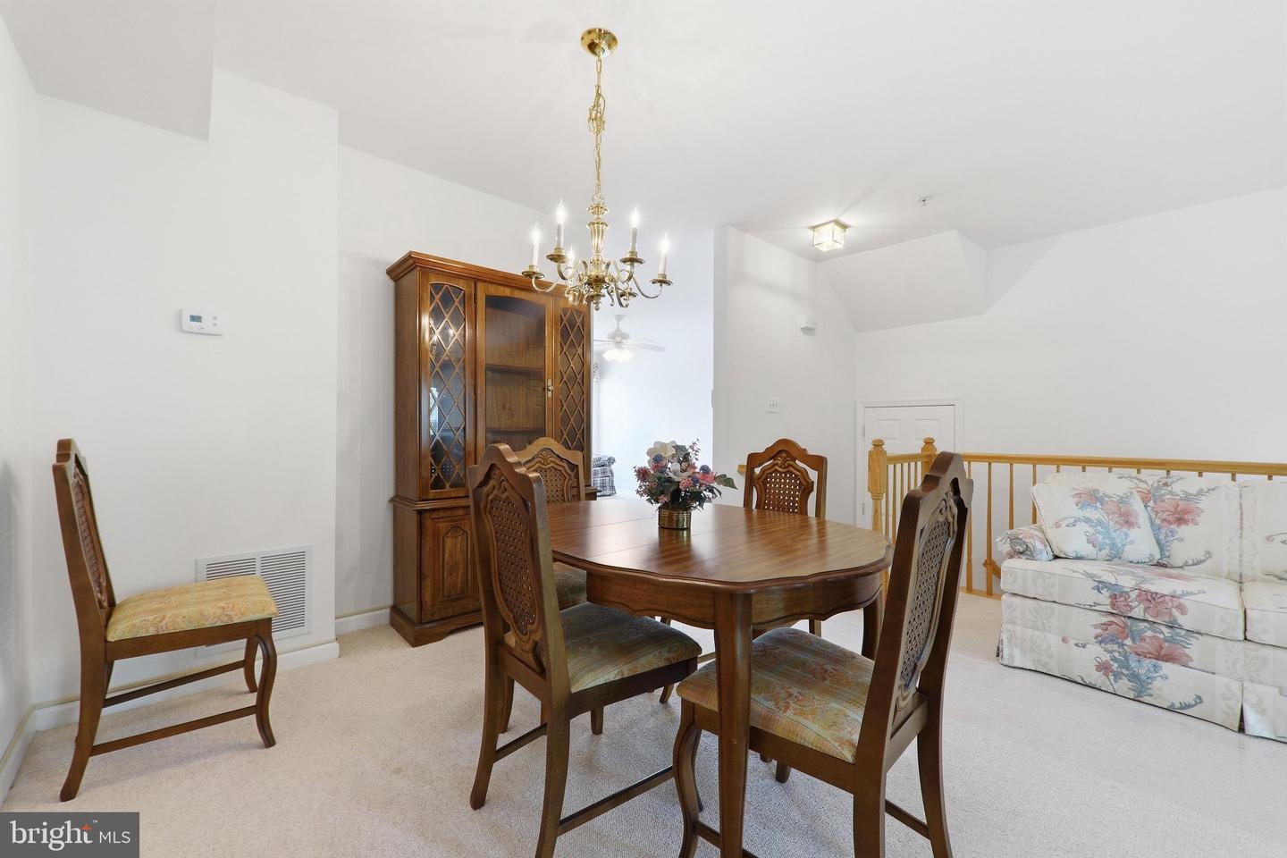 12832 Rexmore Dr #4 Property Photo 5