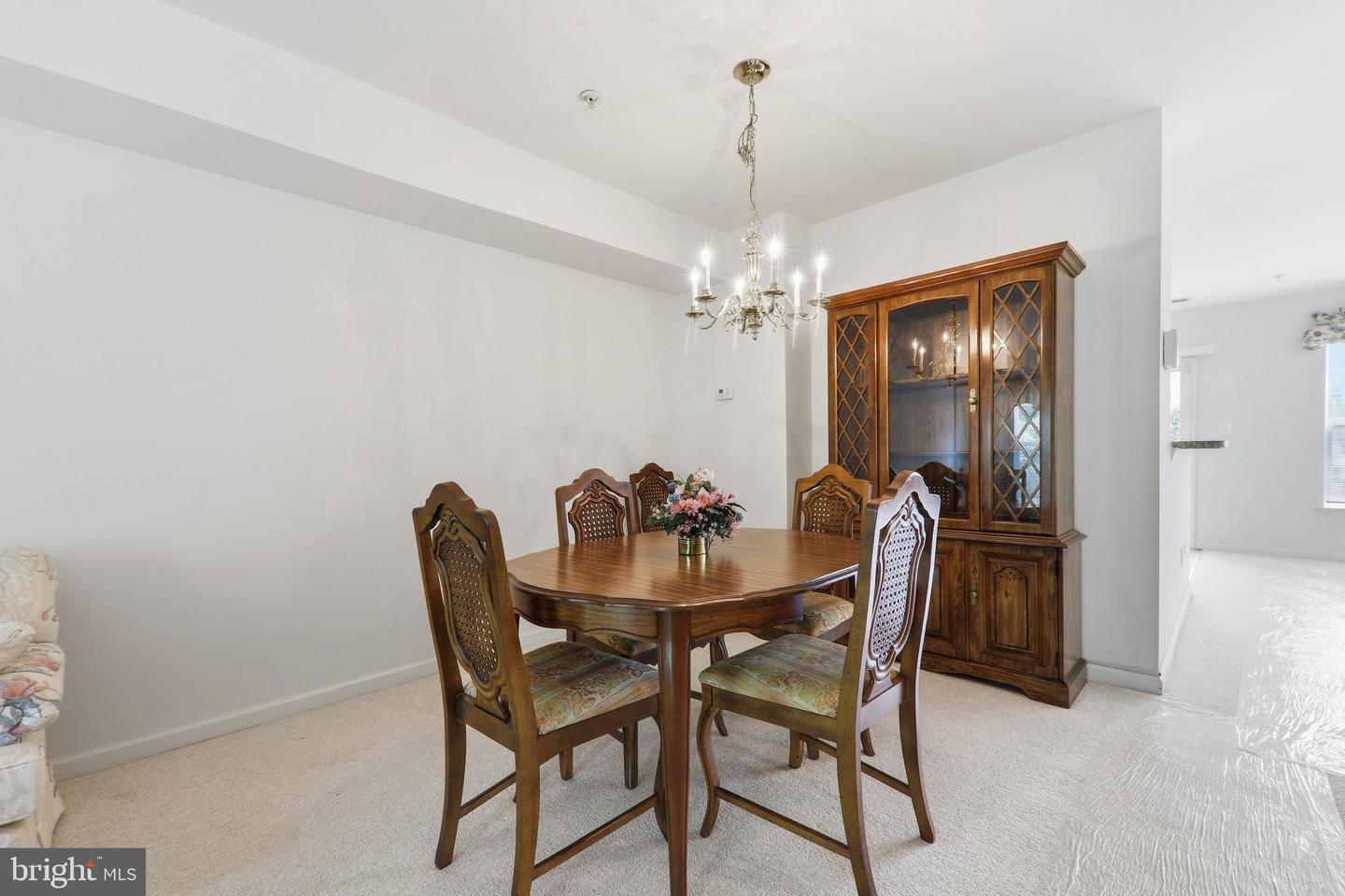 12832 Rexmore Dr #4 Property Photo 6