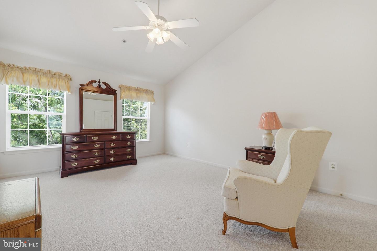12832 Rexmore Dr #4 Property Photo 23