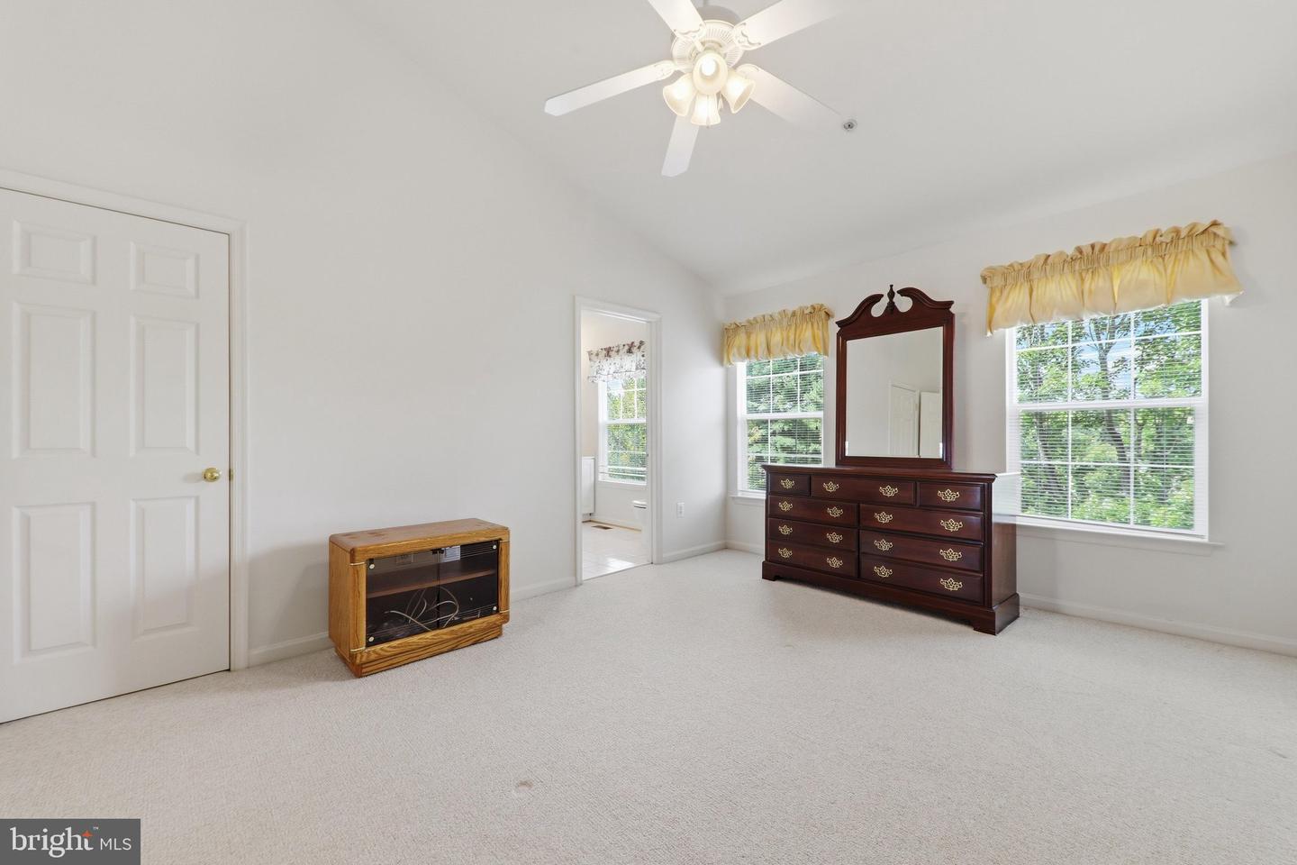 12832 Rexmore Dr #4 Property Photo 24