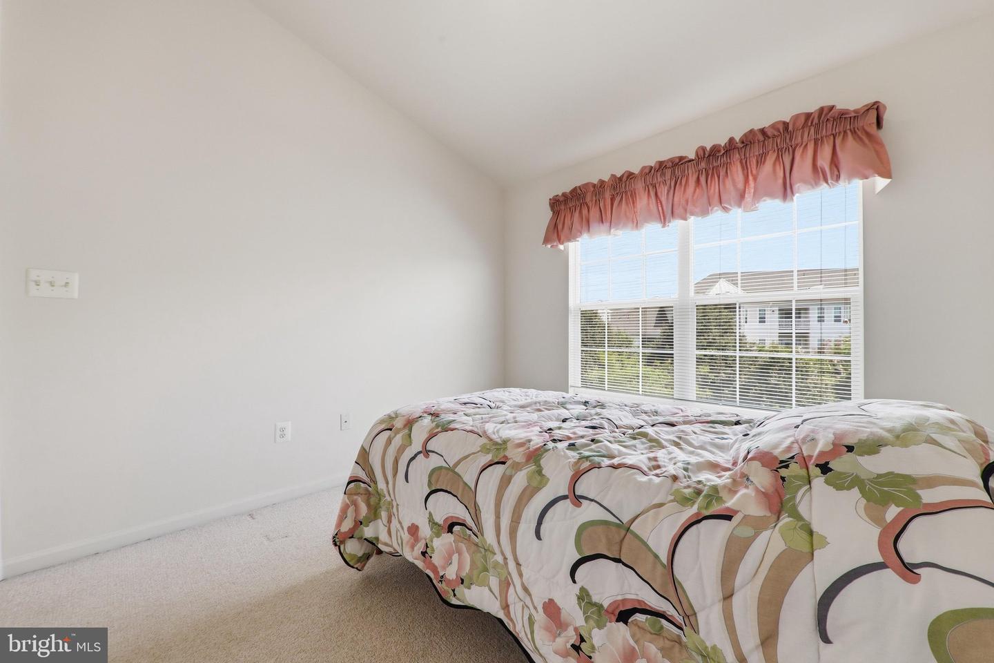 12832 Rexmore Dr #4 Property Photo 31