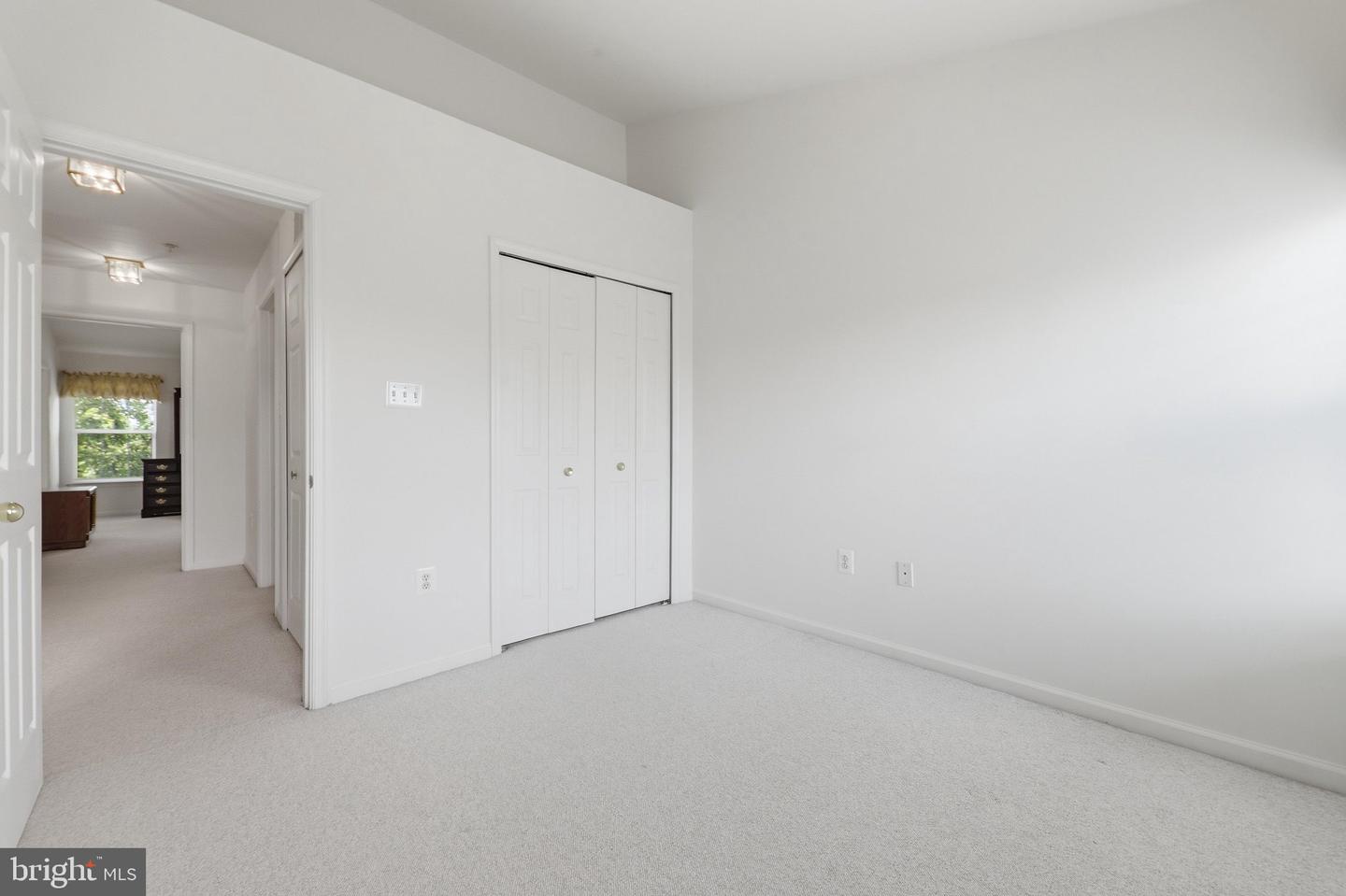 12832 Rexmore Dr #4 Property Photo 68