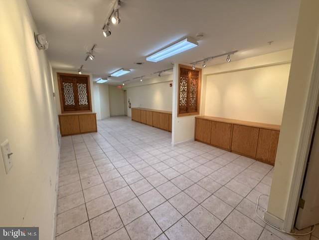 324 Main St Property Photo 2