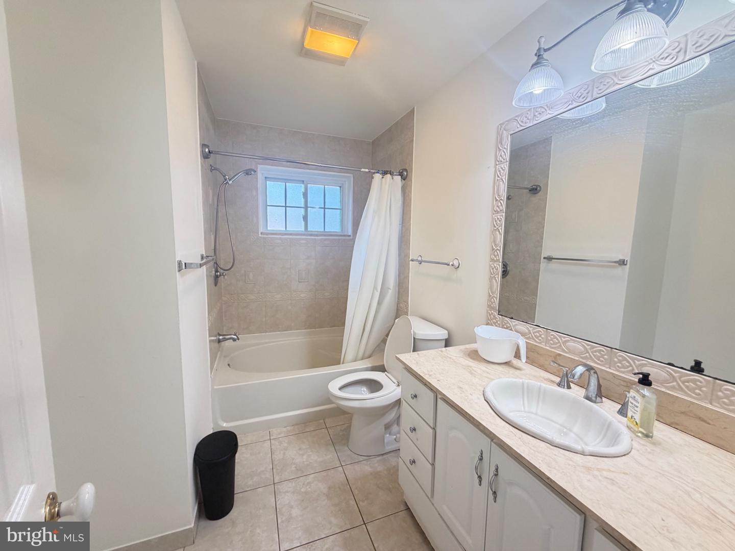 5808 Greentree Rd Property Photo 17