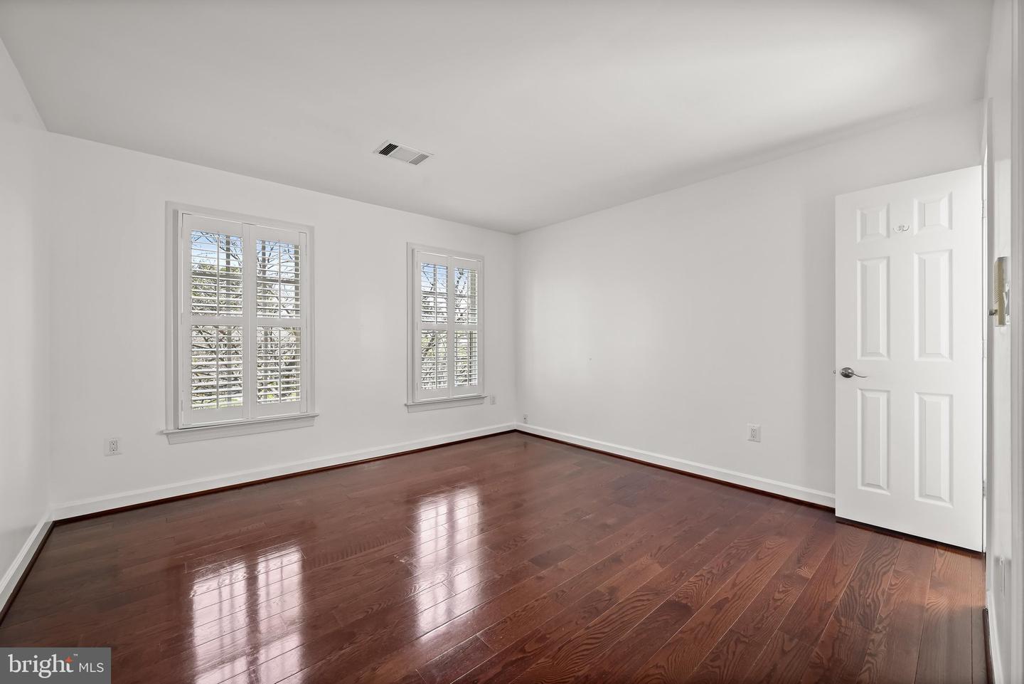 18306 Paradise Cove Ter Property Photo 45