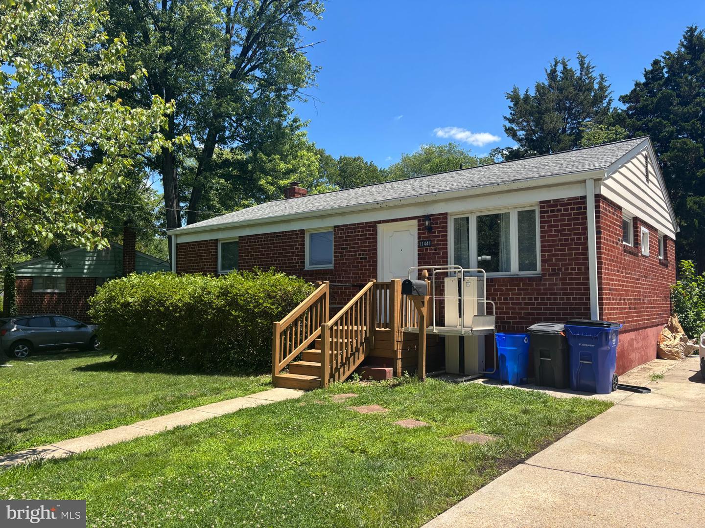 11441 Schuylkill Rd Property Photo 1
