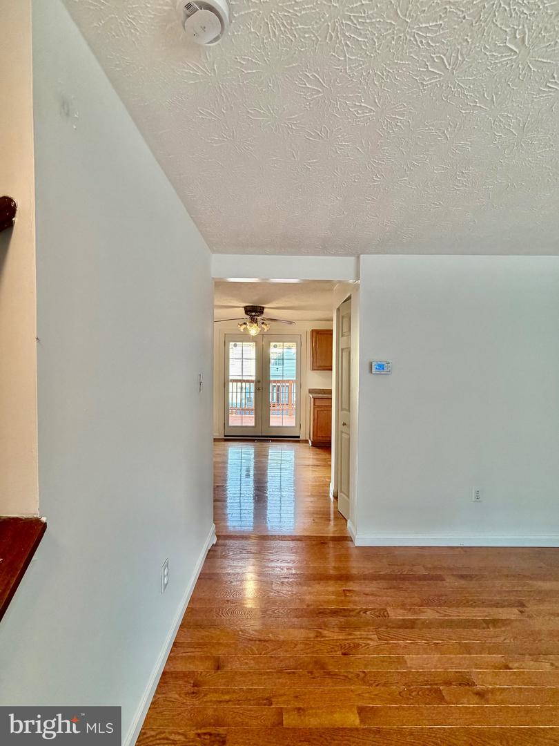 1234 Elm Grove Cir Property Photo 5