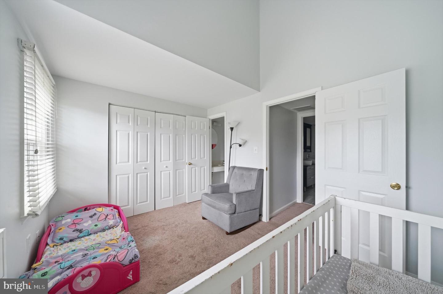 20204 Ravensdale Ct Property Photo 28