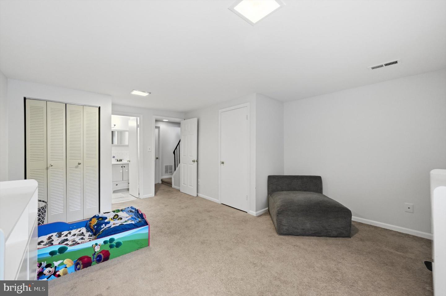 20204 Ravensdale Ct Property Photo 33