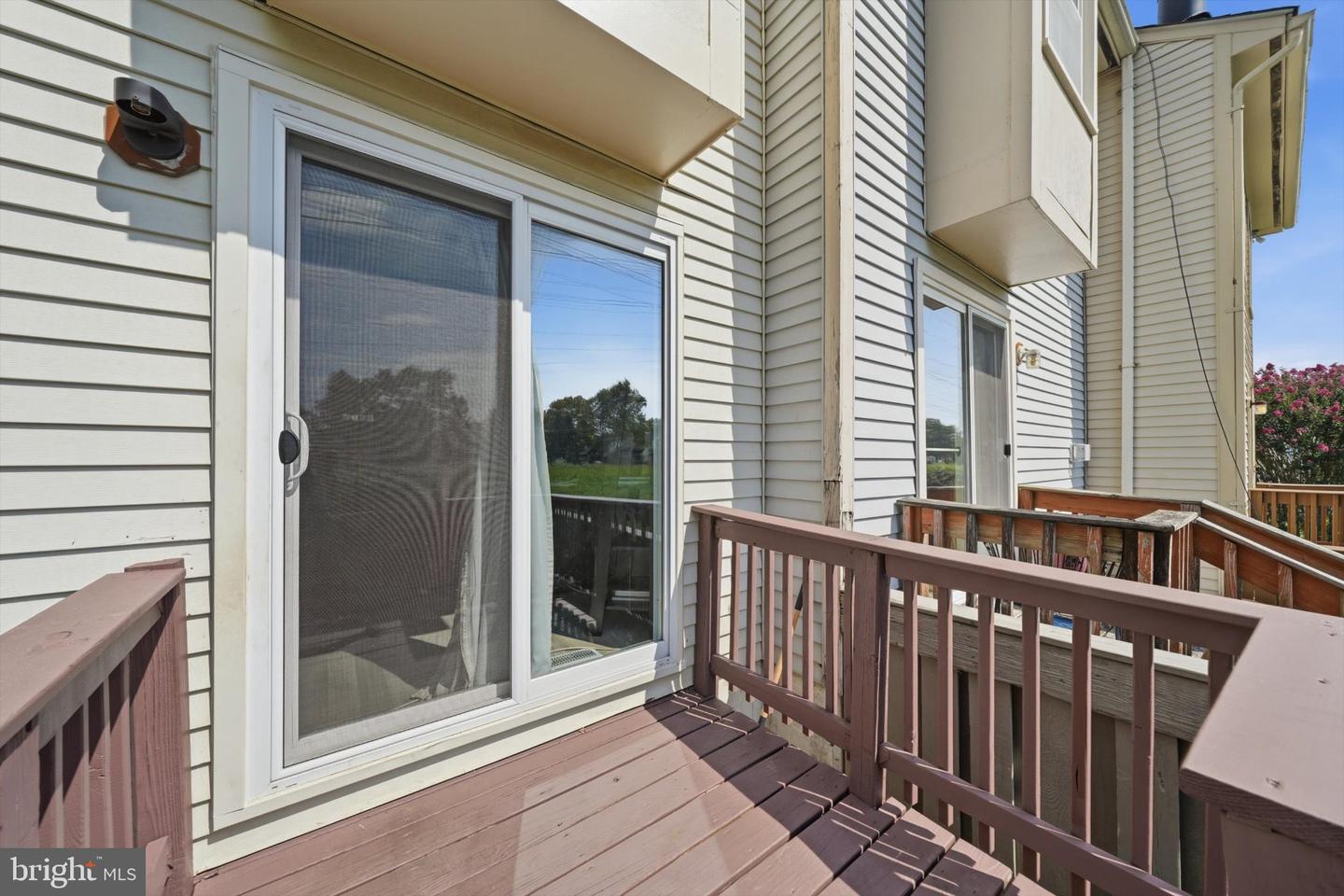20204 Ravensdale Ct Property Photo 39