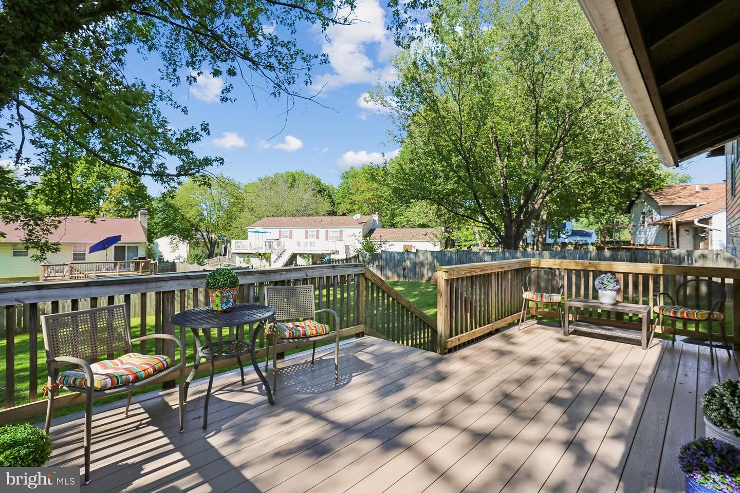 8405 Flower Hill Terrace Property Photo 3