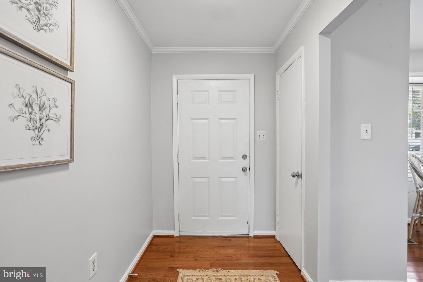8405 Flower Hill Terrace Property Photo 4