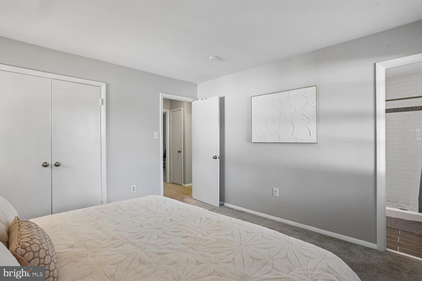 8405 Flower Hill Terrace Property Photo 36
