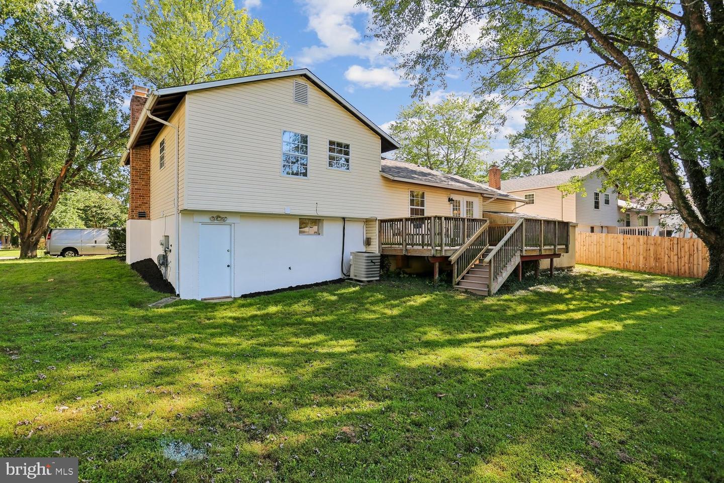 8405 Flower Hill Terrace Property Photo 67