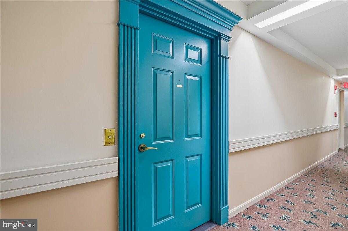14809 Pennfield Cir #405 Property Photo 5