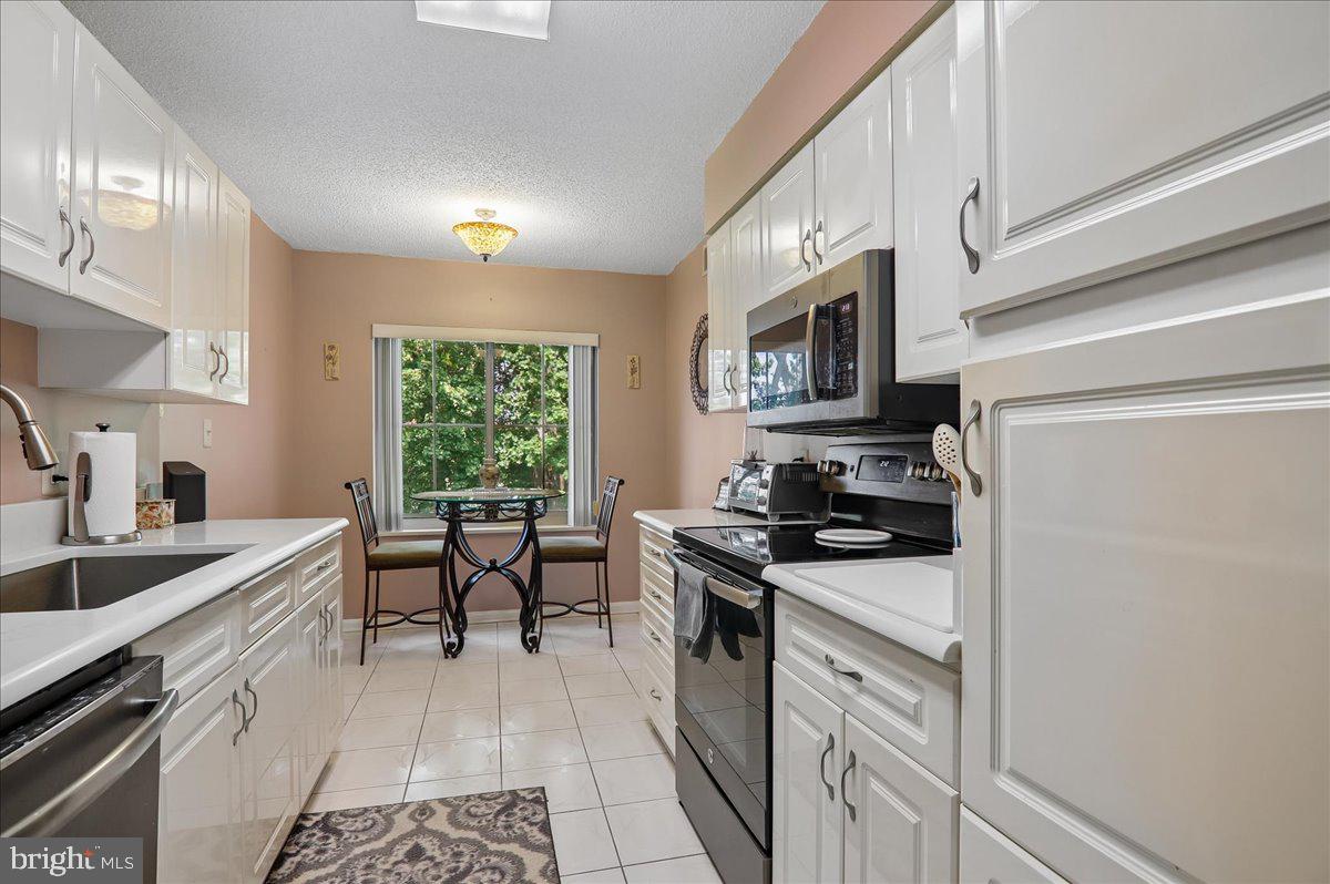 14809 Pennfield Cir #405 Property Photo 13