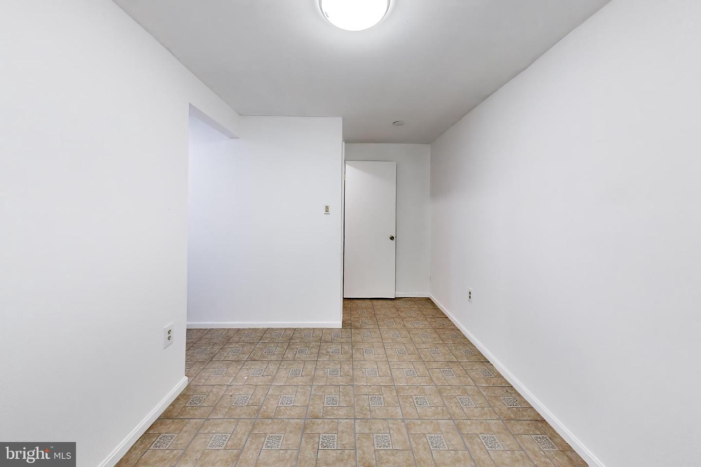2923 Lisage Way Property Photo 28