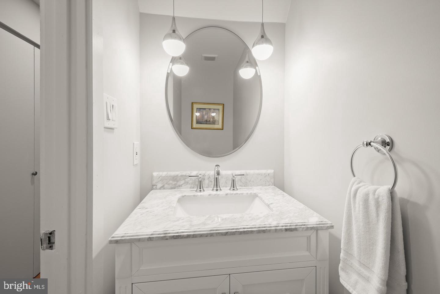 4 Dudley Ct Property Photo 15