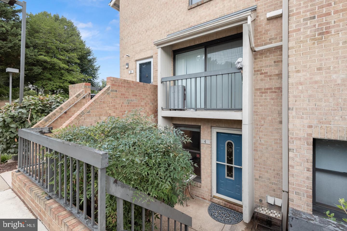 4 Dudley Ct Property Photo 28