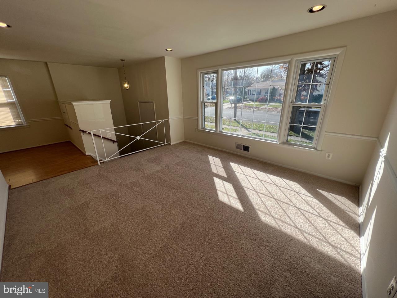 13303 Holdridge Rd Property Photo 7