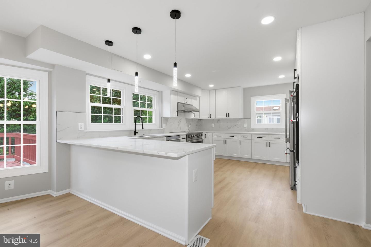 11516 Parsippany Ter Property Photo 9