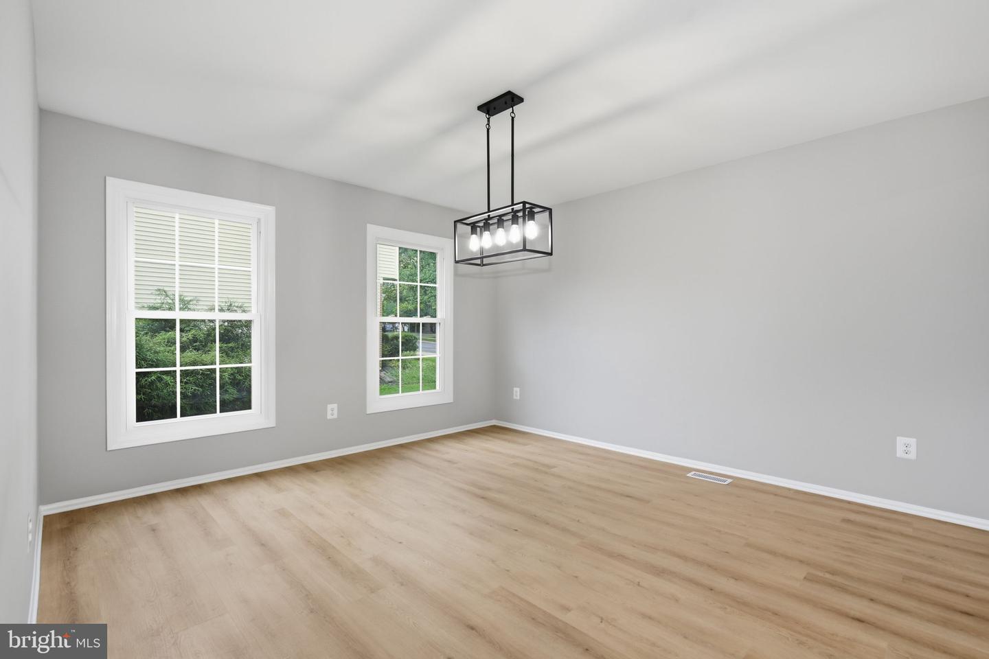 11516 Parsippany Ter Property Photo 13