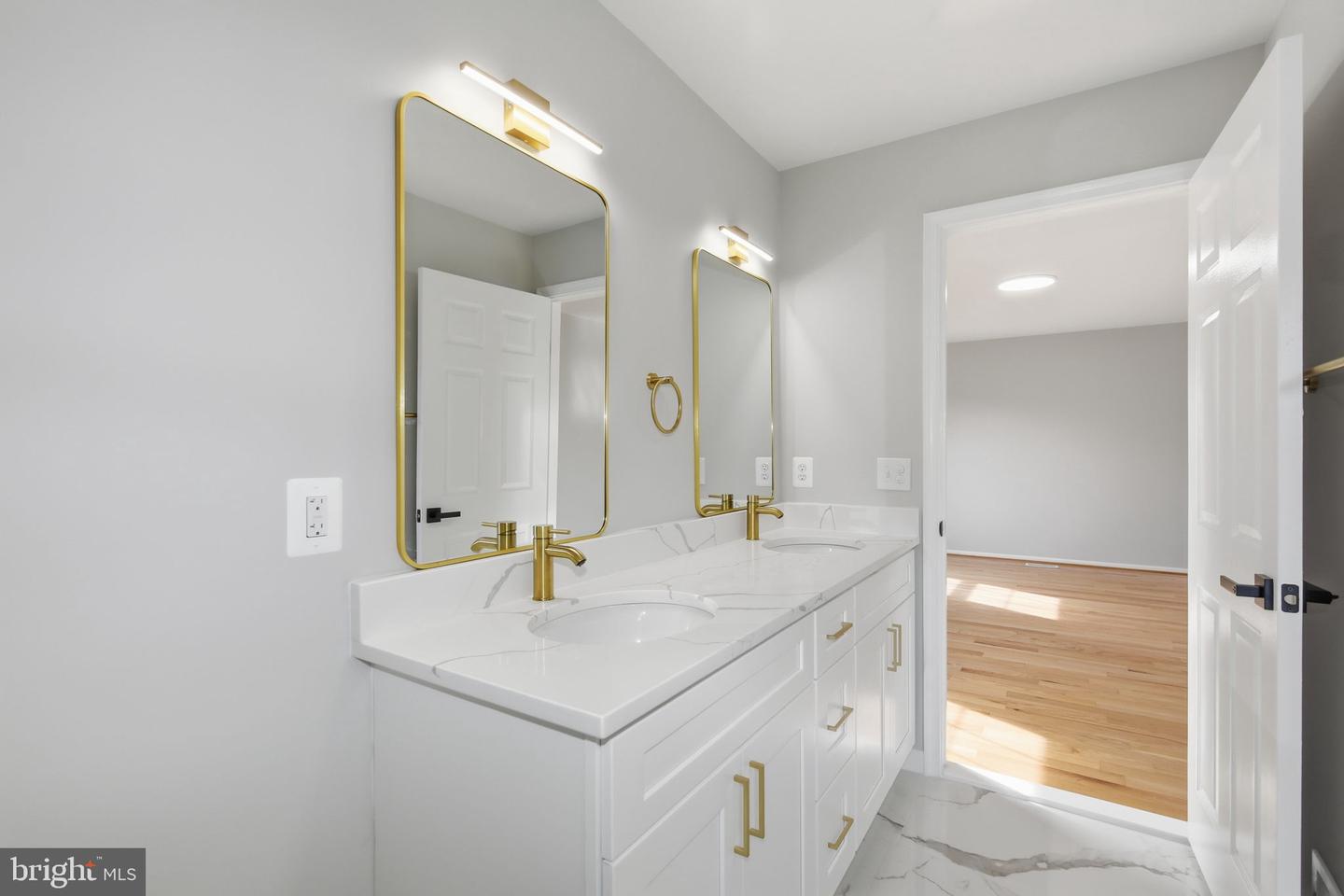 11516 Parsippany Ter Property Photo 32