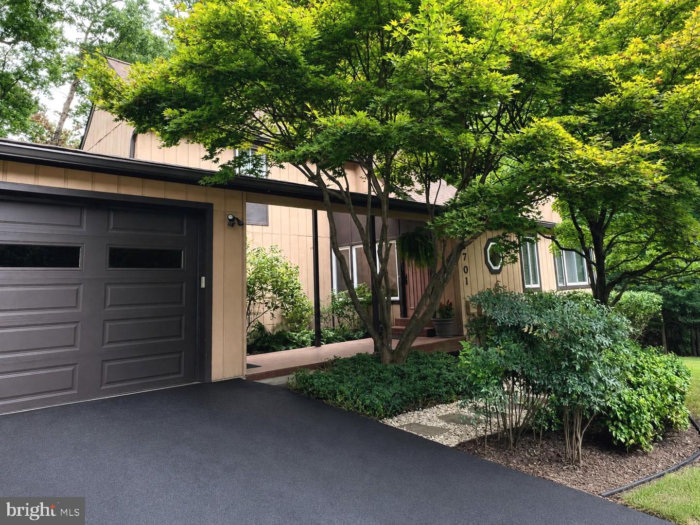 14701 FIRESIDE DR
