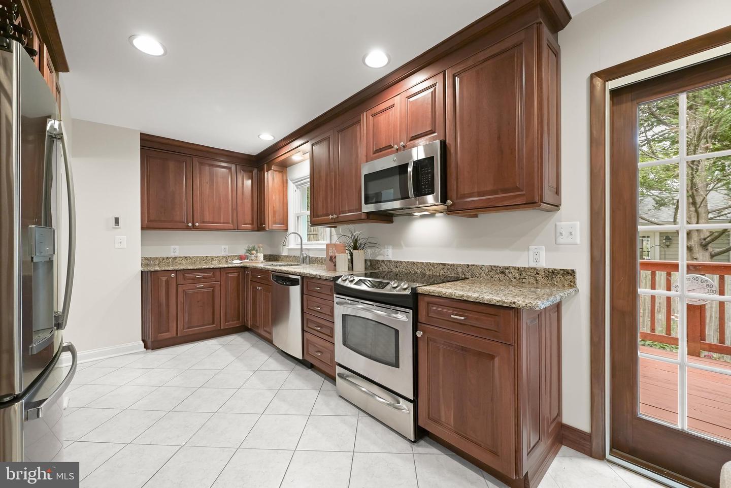 39 Wellesley Cir Property Photo 13
