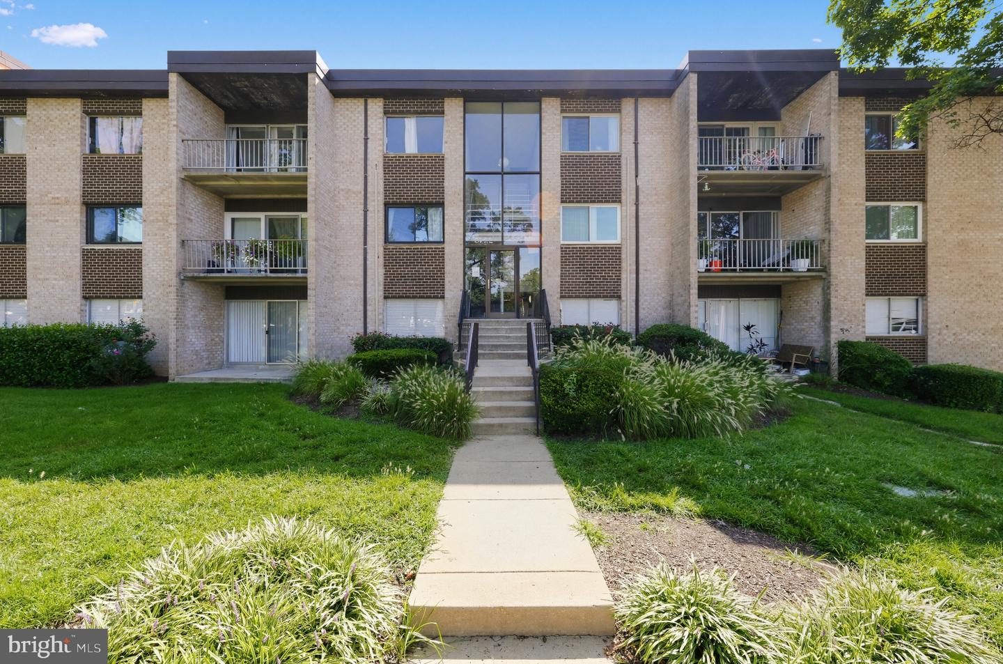 3722 Bel Pre Rd #3722-3 Property Photo 2