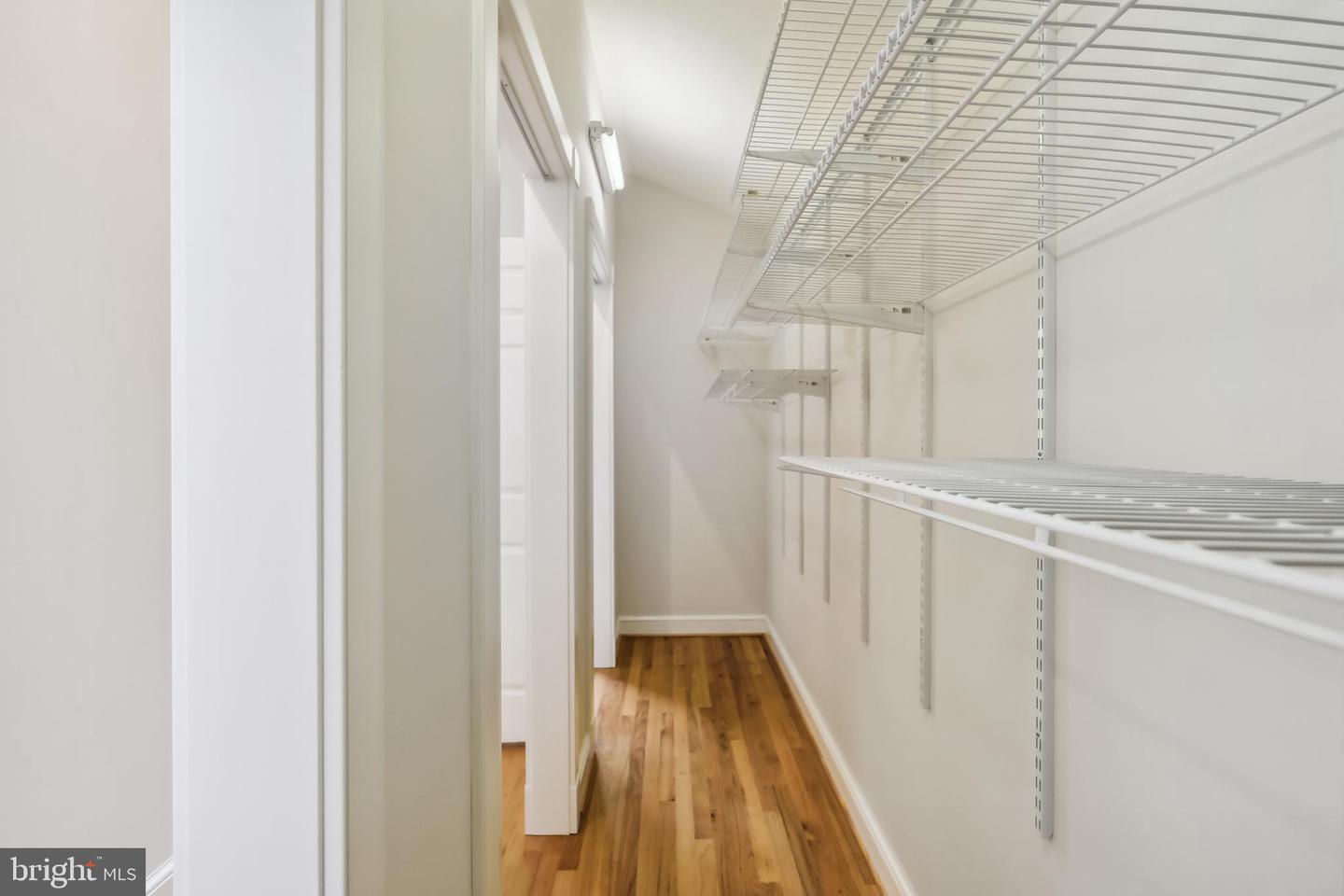 101 Charles St Property Photo 27