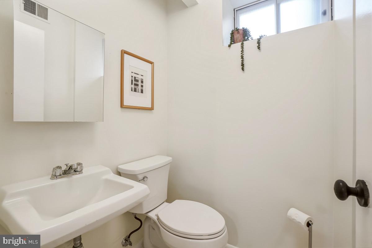 307 Indian Spring Dr Property Photo 25
