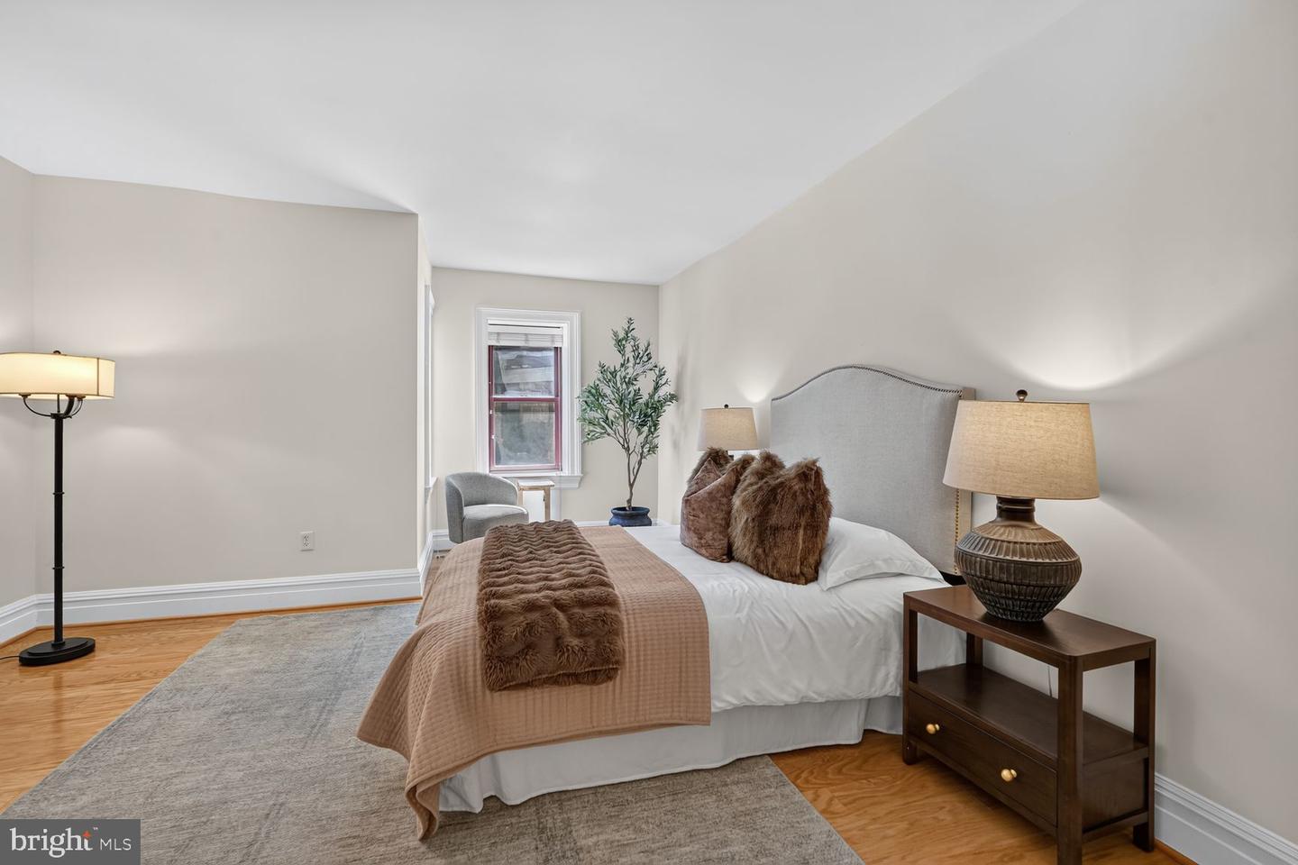 9610 Dewitt #ph102 Property Photo 19
