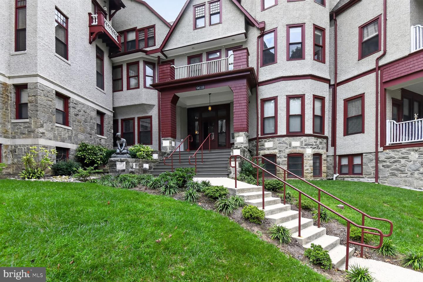 9610 Dewitt #ph102 Property Photo 49